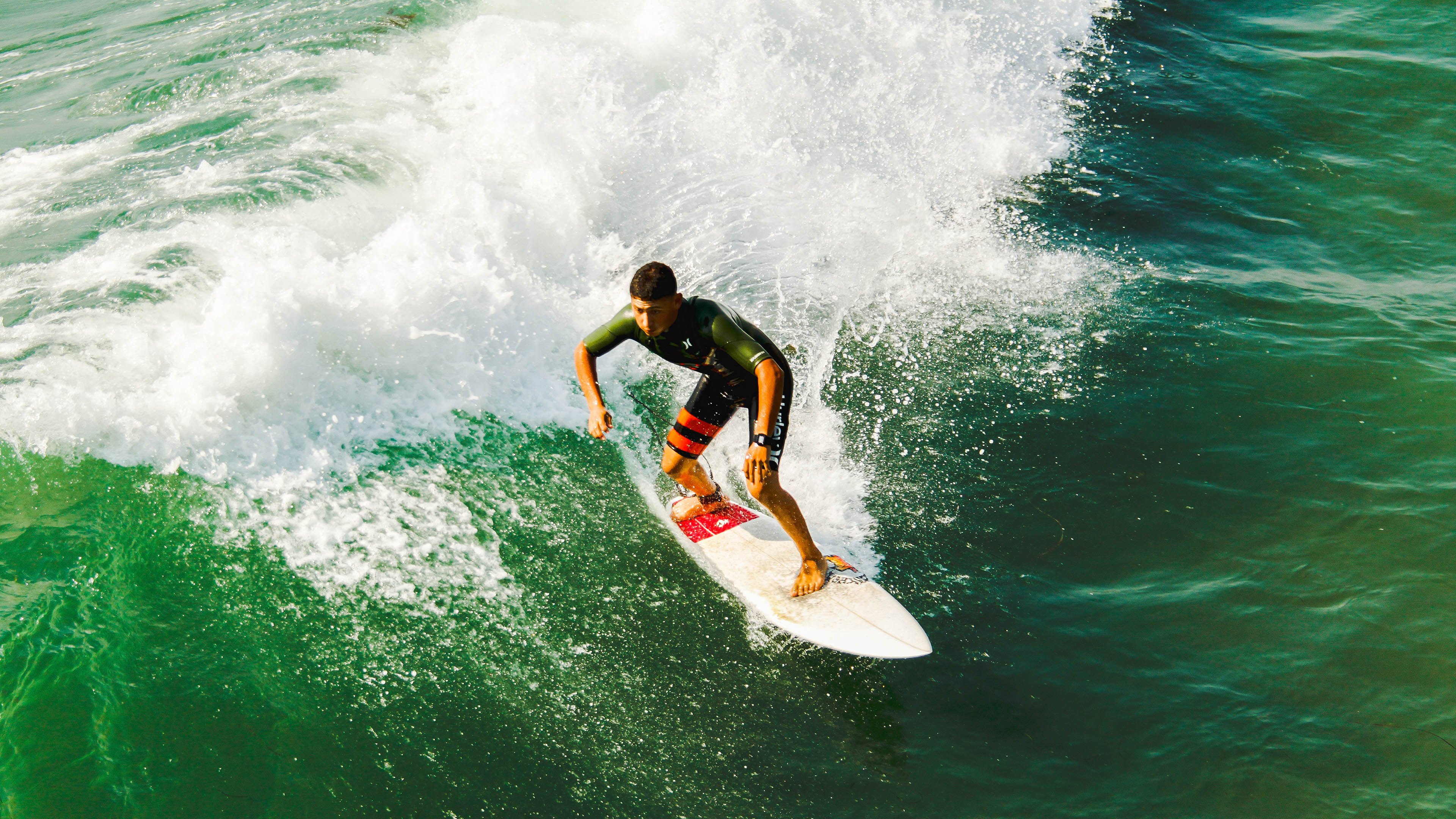 全球多国共同举办足球青训营,发掘未来人才,国外足球青训营盈利模式